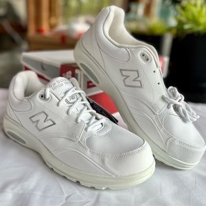 NWT New Balance Performance Walking Shoes